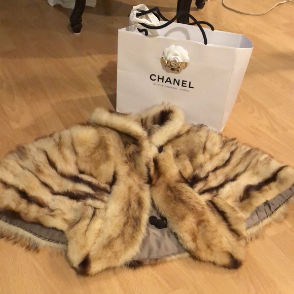 Vintage Fitch Fur Cape - Picture 1 of 7